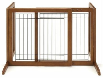 Richell Bay Isle Dog Gate Small Freestanding Decorative Woven Rattan Hardwood Frame
