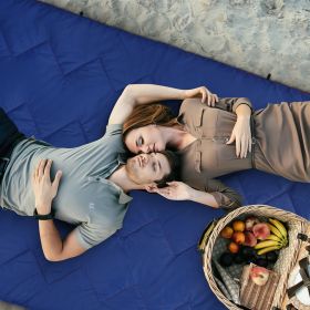 Unbranded — Waterproof Outdoor Dog Camping Blanket Ripstop Nylon Warm Lightweight Portable Travel Hiking Picnic Gear (Color: Blue)